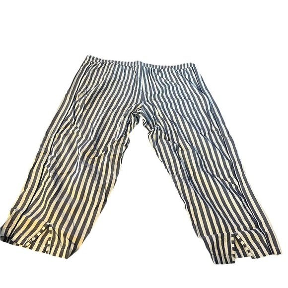 Y2K Victoria Secret PJ Loungewear Cropped Capris Breathable w/ Stripes Size XL - Picture 2 of 5